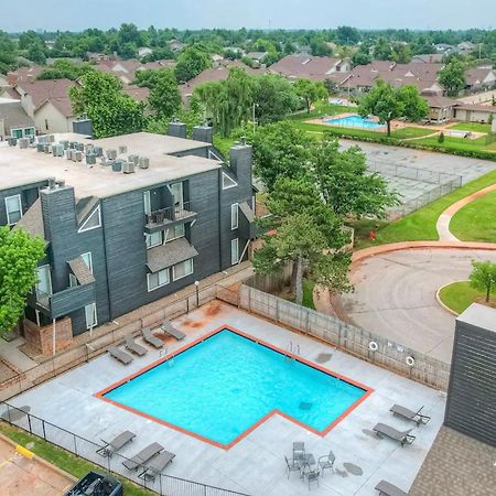 Cozy Updated Cove Of Heaven, 5Mins To Lake Hefner! Oklahoma City Buitenkant foto