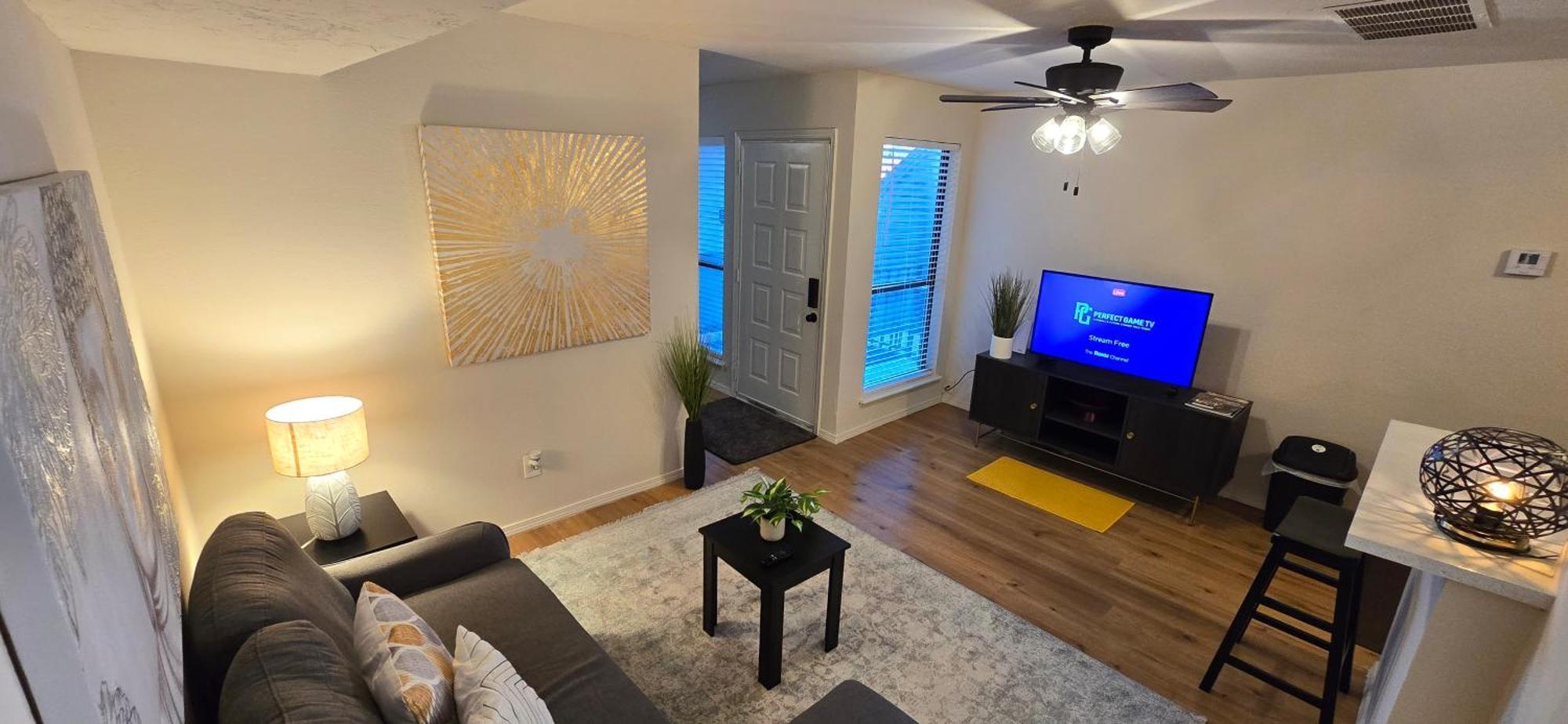 Cozy Updated Cove Of Heaven, 5Mins To Lake Hefner! Oklahoma City Buitenkant foto